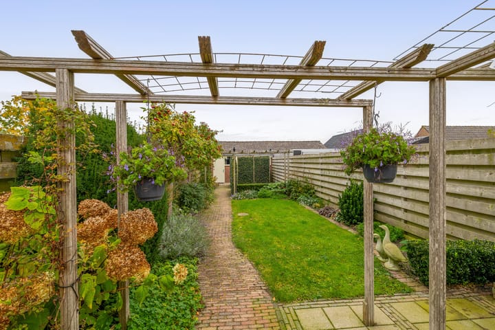 Photo 2 of 3e Poellaan 41