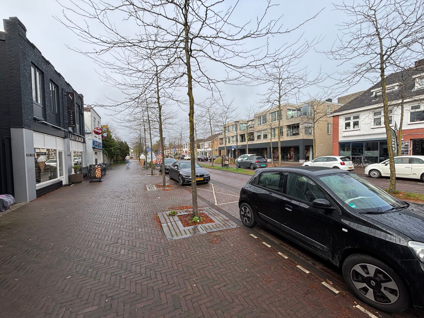 View photo 4 of Gronausestraat 1086