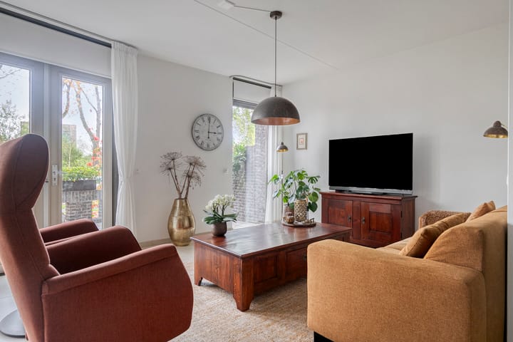 Foto 8 van Bosleeuwerik 50