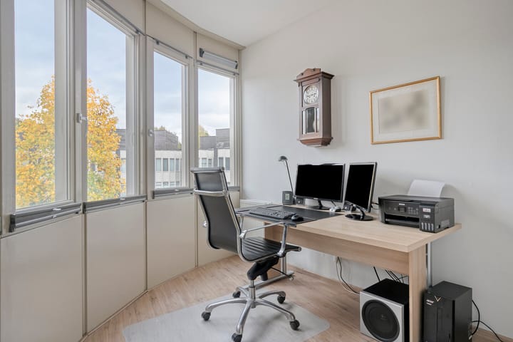 Foto 21 van Bosleeuwerik 50