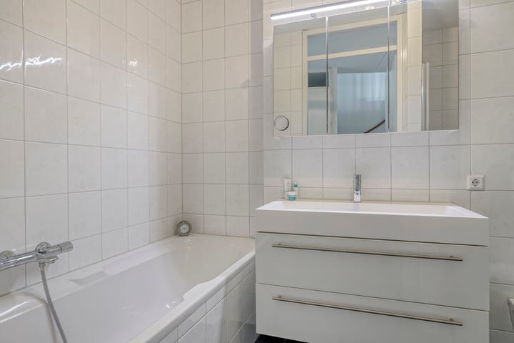 Foto 22 van Bosleeuwerik 50