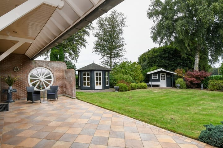 Foto 30 van Hoevenstraat 2