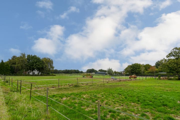 Foto 42 van Hoevenstraat 2