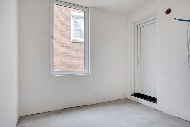 Photo 7 of Lepelstraat 12