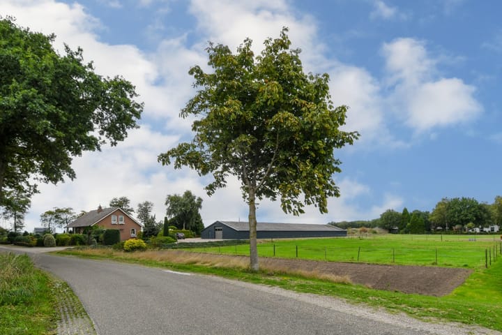 Foto 43 van Hoevenstraat 2