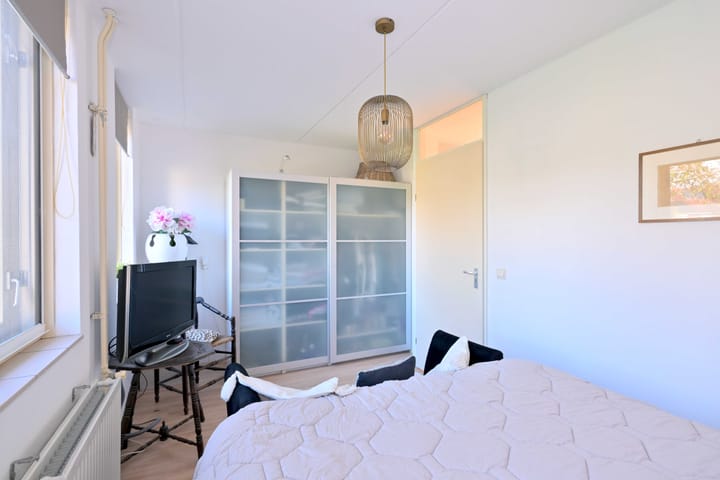 Foto 15 van Lauweriksplein 10