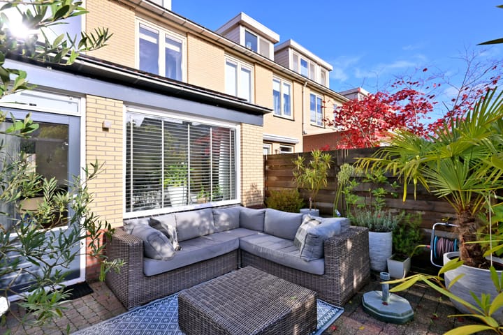 Foto 30 van Lauweriksplein 10