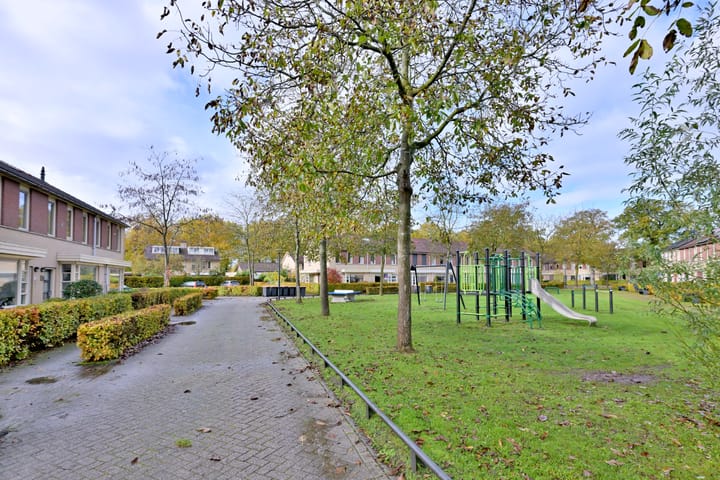 Foto 33 van Lauweriksplein 10