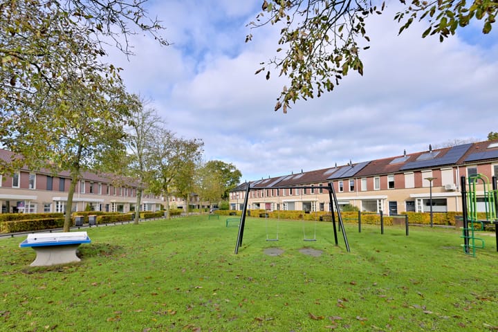 Foto 34 van Lauweriksplein 10