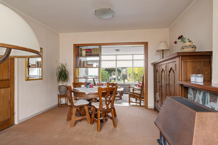 Foto 5 van Past. Esserstraat 9