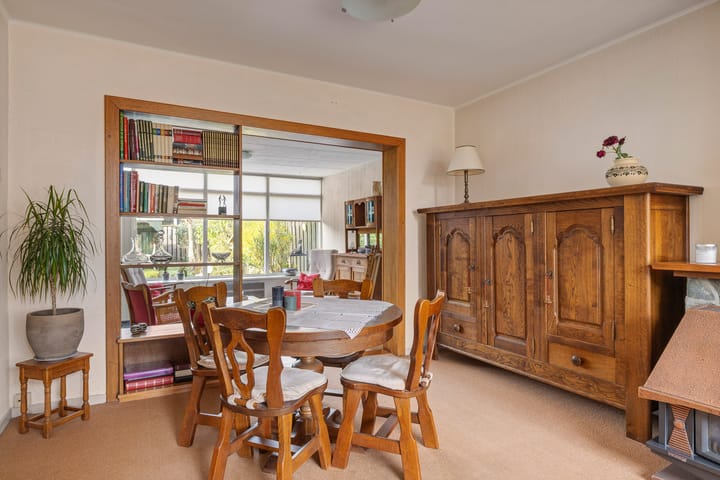 Foto 6 van Past. Esserstraat 9