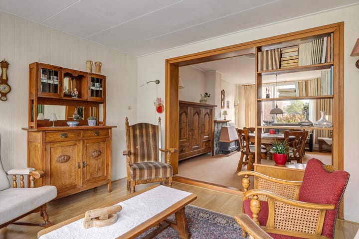 Foto 8 van Past. Esserstraat 9