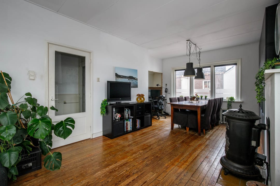 Foto 11 van Nes 42-A