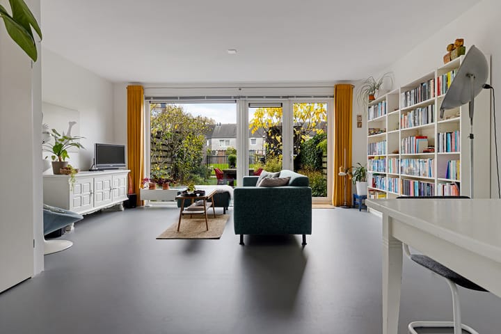 Foto 2 van Curaçaostraat 115