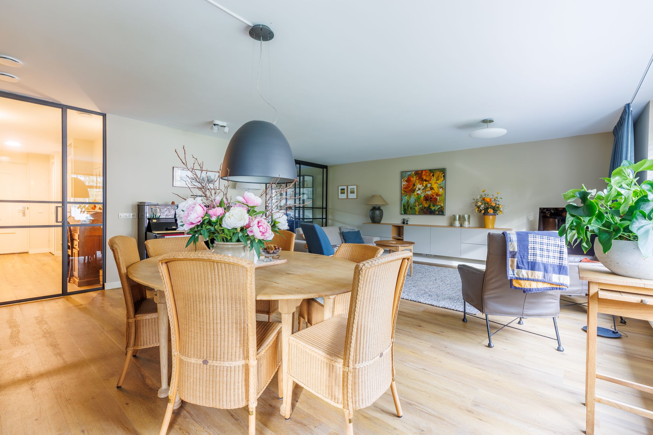 Foto 12 van Loolaan 7-A