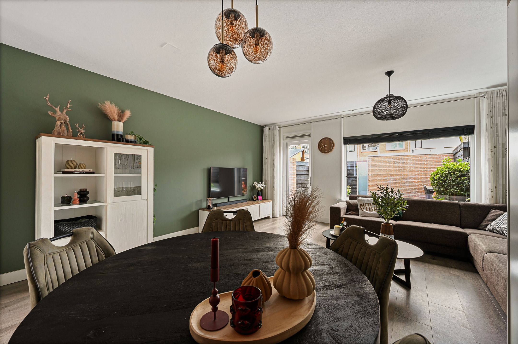 Photo 12 of Heliotroop 76