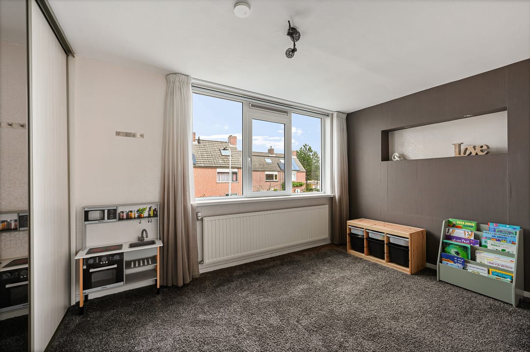 Photo 26 of Heliotroop 76