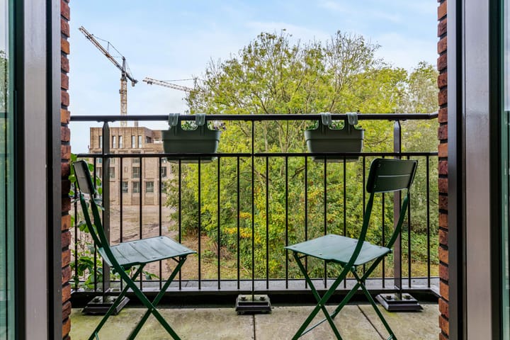 Foto 26 van Belgradostraat 49