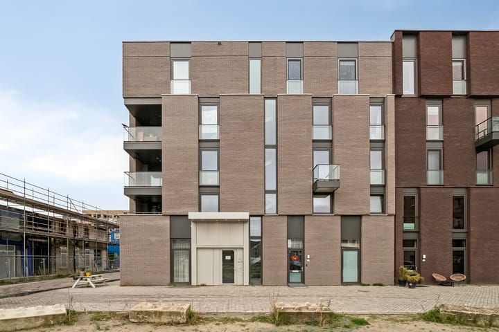 Photo 7 of Trimurtistraat 36