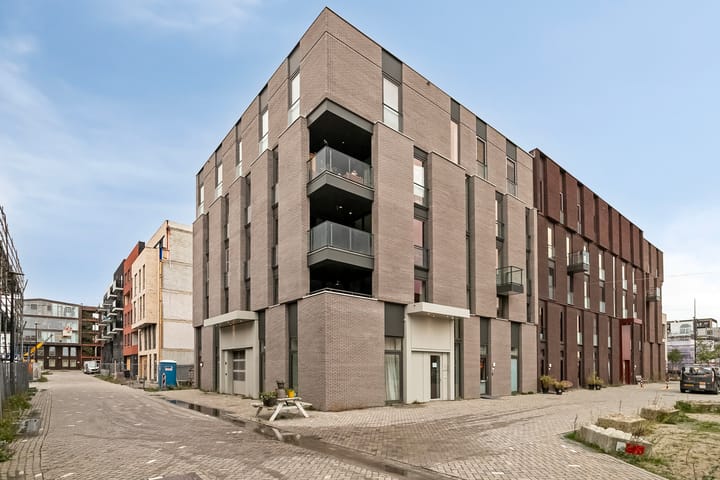 Photo 6 of Trimurtistraat 36