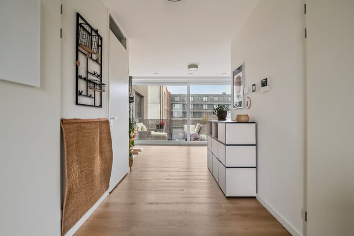 Photo 14 of Trimurtistraat 36