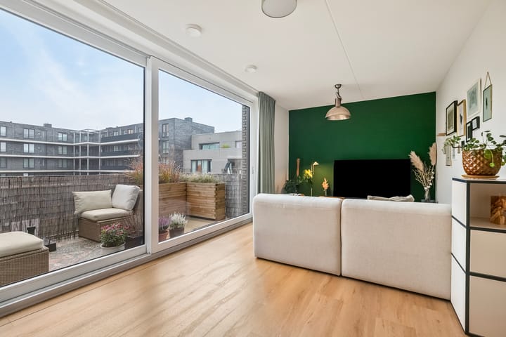 Photo 4 of Trimurtistraat 36