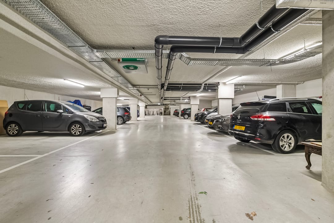 Photo 32 of Trimurtistraat 36