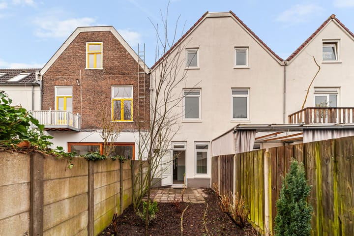 Foto 28 van Van Hasseltstraat 108