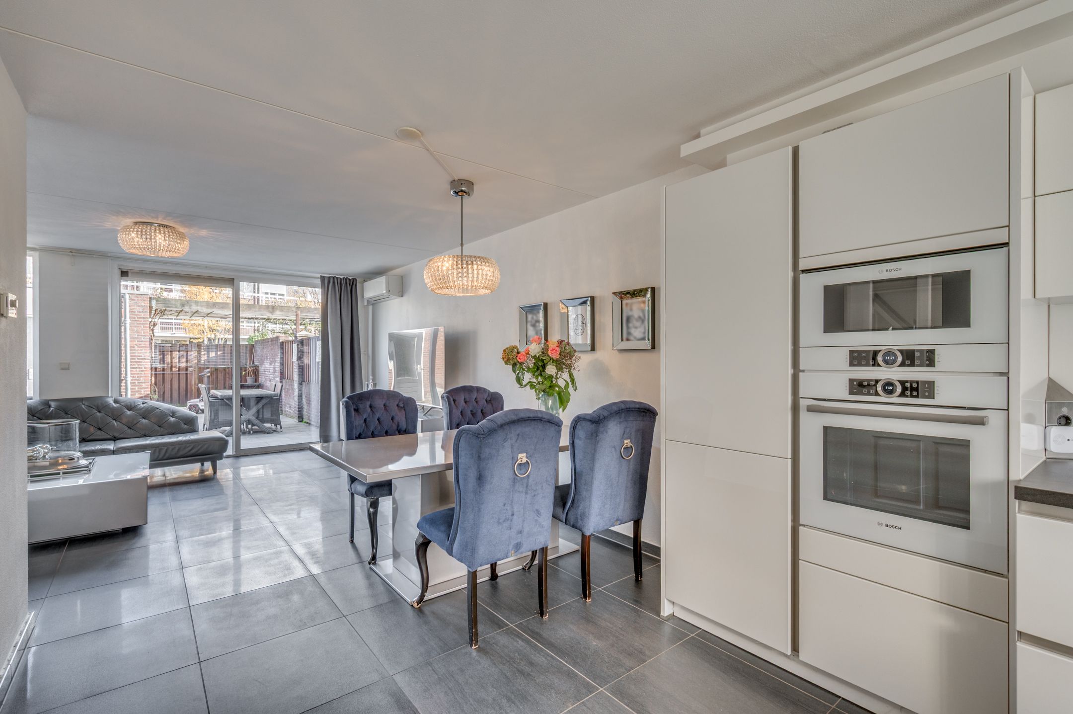 Foto 9 van Vrouw Traasstraat 17