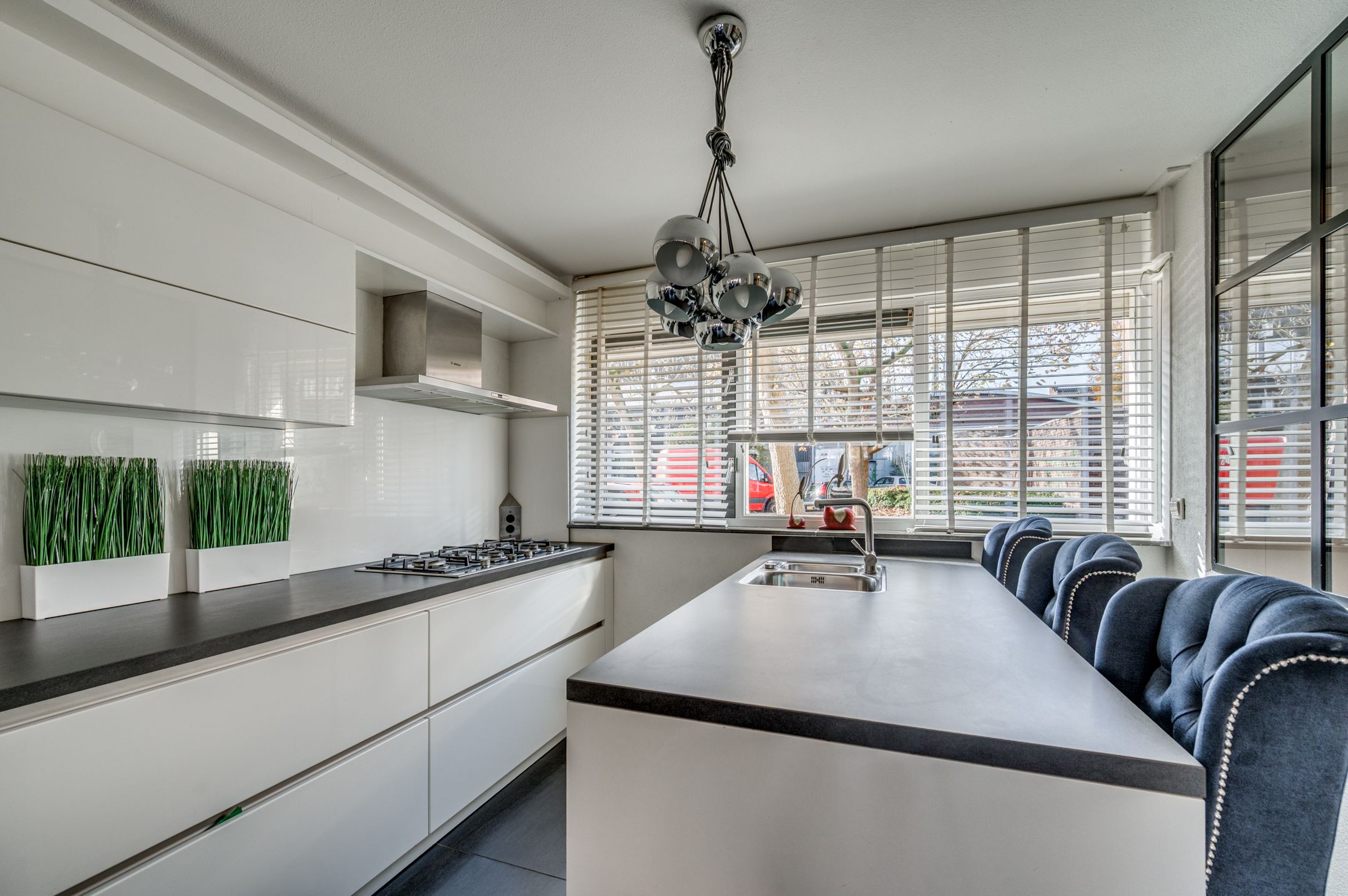 Foto 15 van Vrouw Traasstraat 17