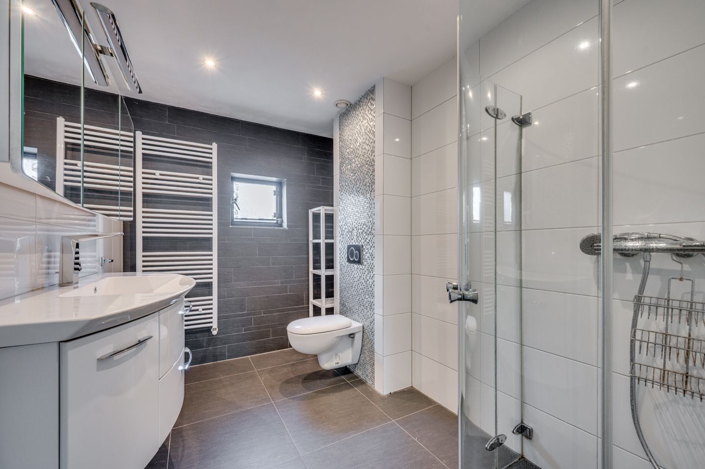 Foto 29 van Vrouw Traasstraat 17