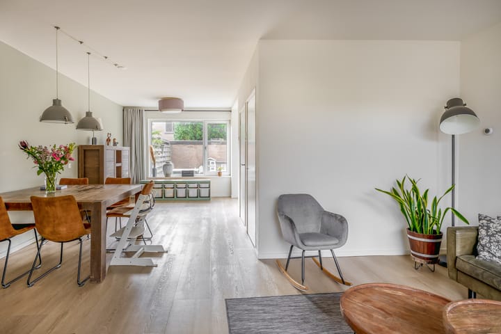 Photo 11 of Pinksterbloemstraat 9