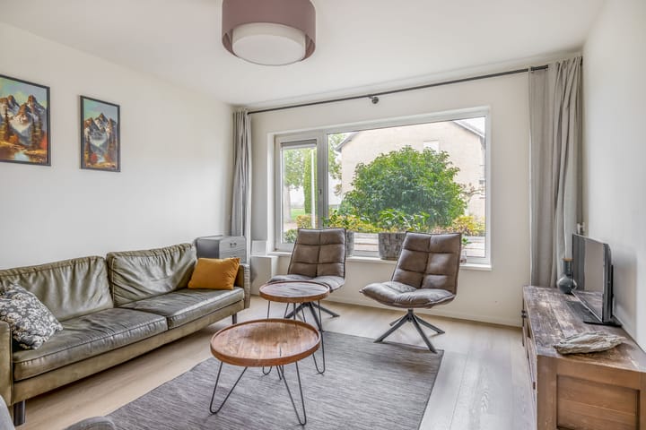 Photo 12 of Pinksterbloemstraat 9