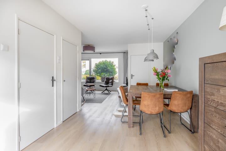 Photo 13 of Pinksterbloemstraat 9