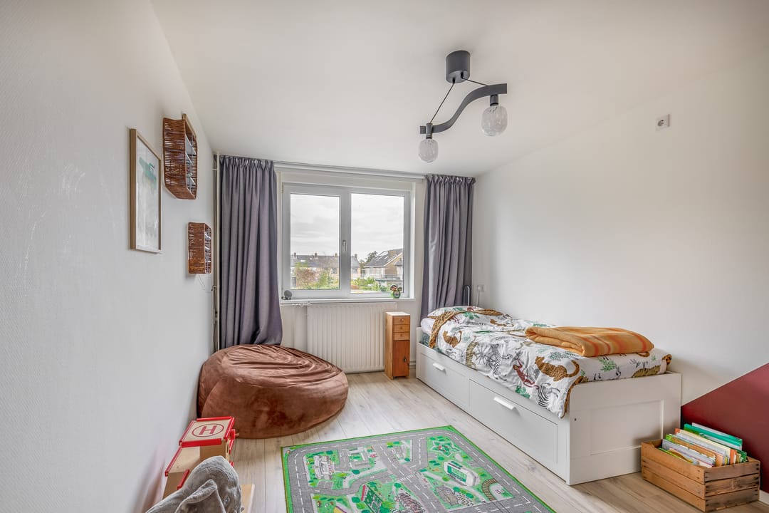 Foto 28 van Pinksterbloemstraat 9