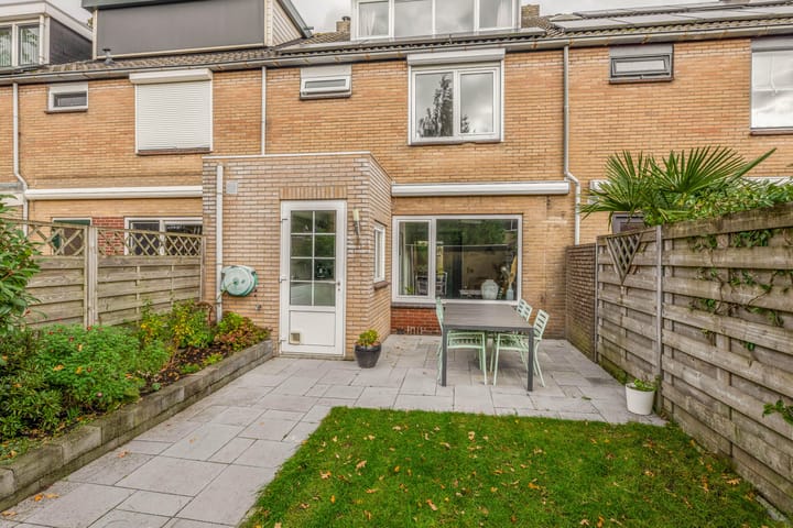 Photo 35 of Pinksterbloemstraat 9