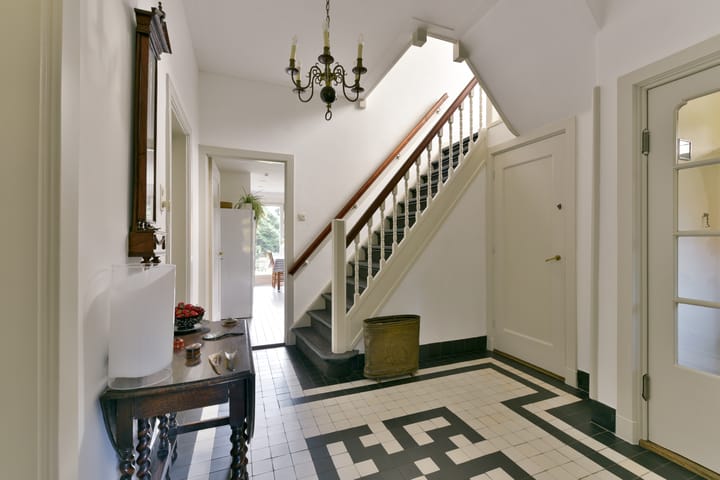 Foto 14 van Van Renesselaan 11