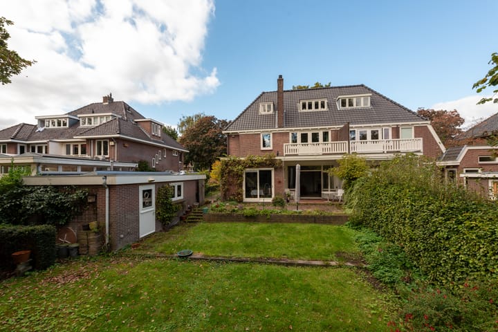 Foto 28 van Van Renesselaan 11