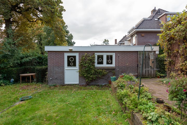 Foto 31 van Van Renesselaan 11