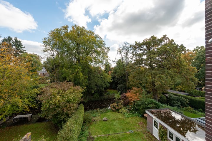 Foto 39 van Van Renesselaan 11