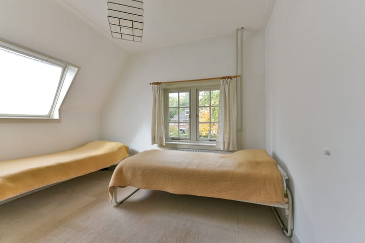 Foto 47 van Van Renesselaan 11