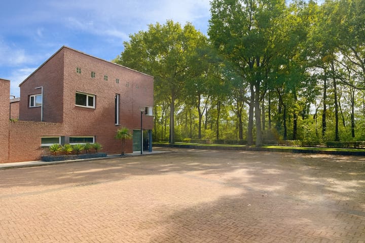 Foto 2 van Erik Herfststraat 5