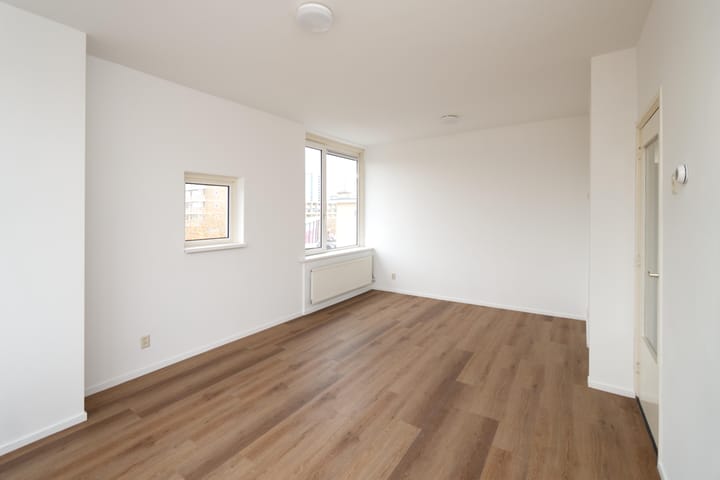 Foto 3 van Koningin Julianalaan 334