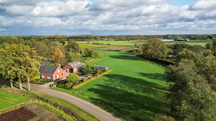 Foto 2 van Mereltjesstraat 12