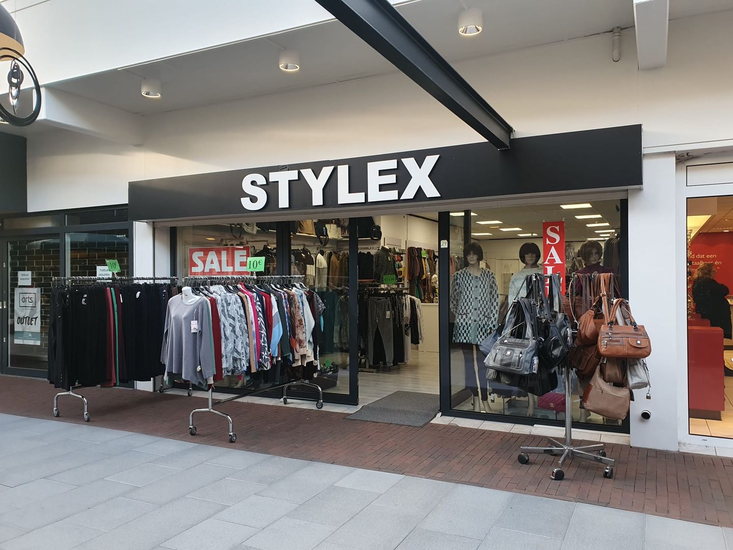 View photo 1 of de Kloostertuin 24