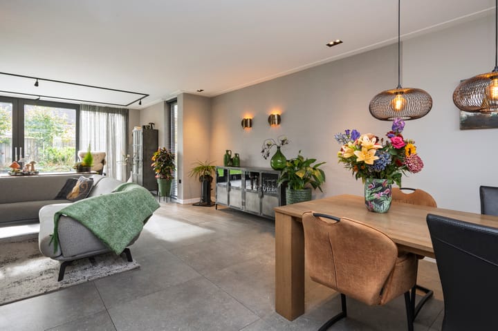 Foto 12 van Loenenseweg 89