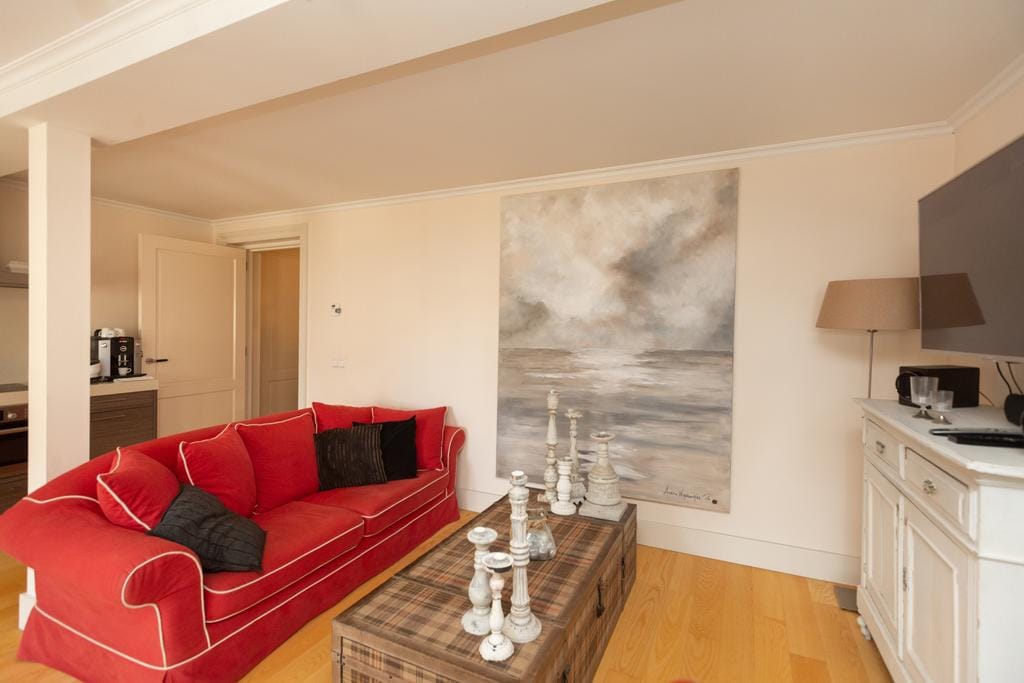 Photo 4 of Noordeinde 62-D