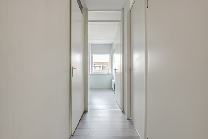 Photo 24 of Zwedenstraat 28