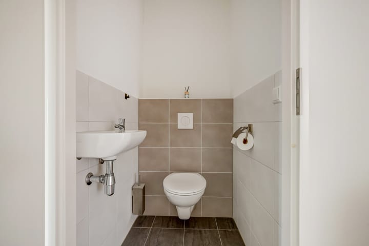 Photo 23 of Zwedenstraat 28