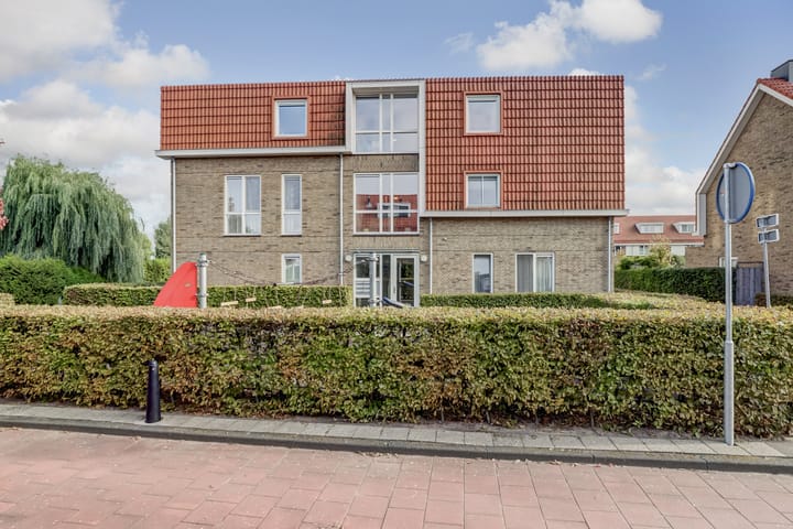 Photo 32 of Zwedenstraat 28